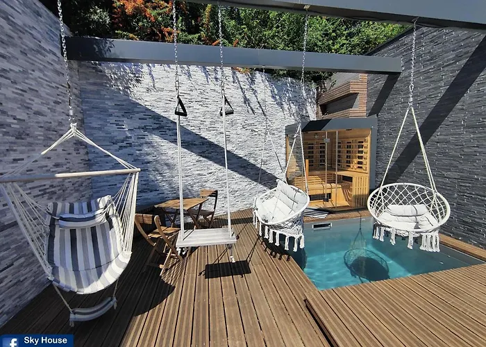 Appartamento Piscine Chauffée Et Jacuzzi Privatif Terrasse Sans Vis à Vis ,,,sky House Agen,,, Agen